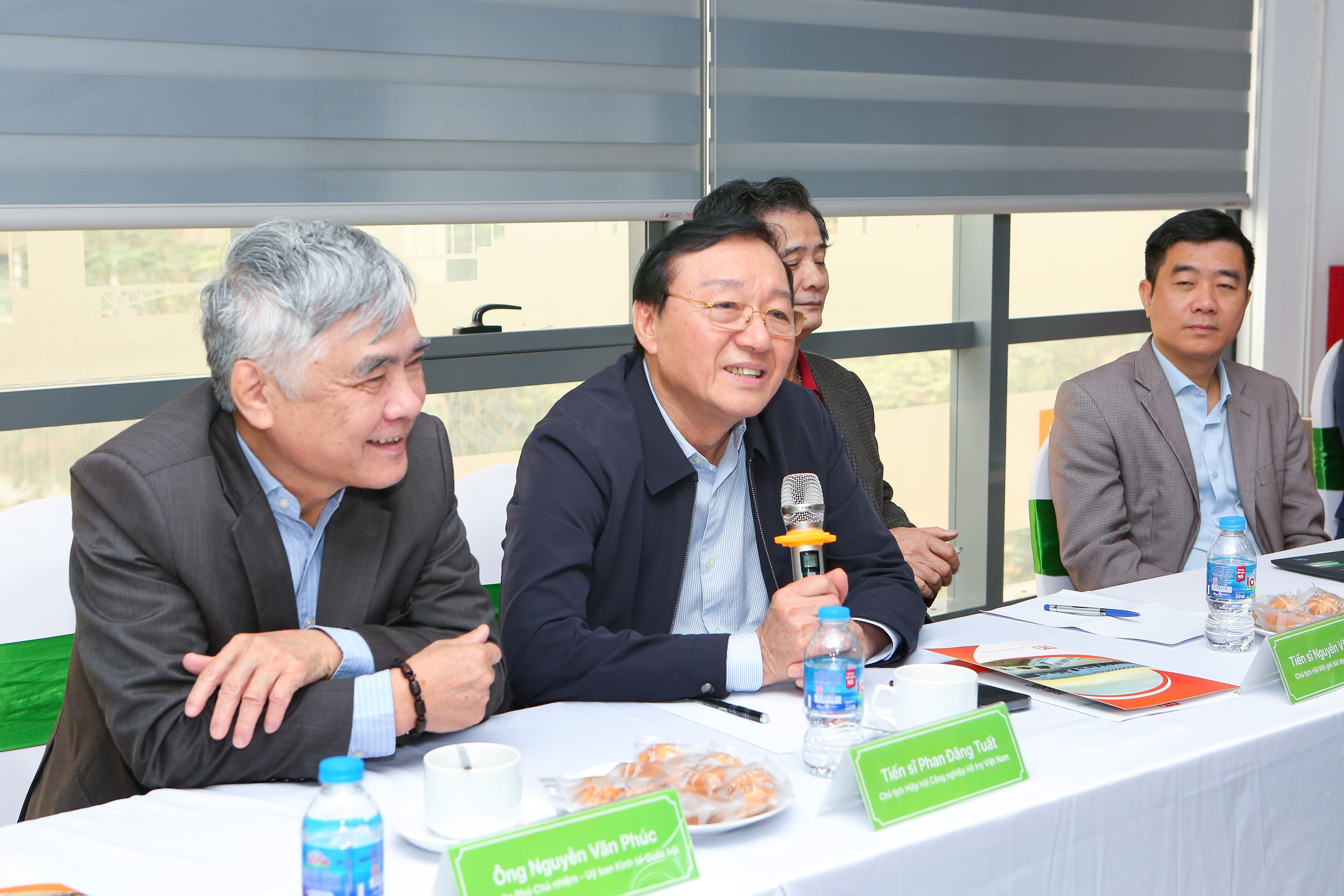 Góc nhìn chiến lược từ các chuyên gia tại Tọa đàm “Hợp tác Xúc tiến Đầu tư Bất động sản Công nghiệp cho CNHT vùng Đồng bằng Sông Hồng”