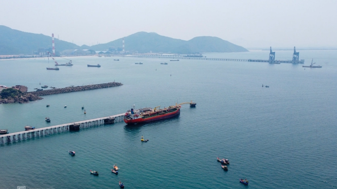 Dự án đầu tư xây dựng và kinh doanh kết cấu hạ tầng khu công nghiệp của Vingroup tại Vũng Áng