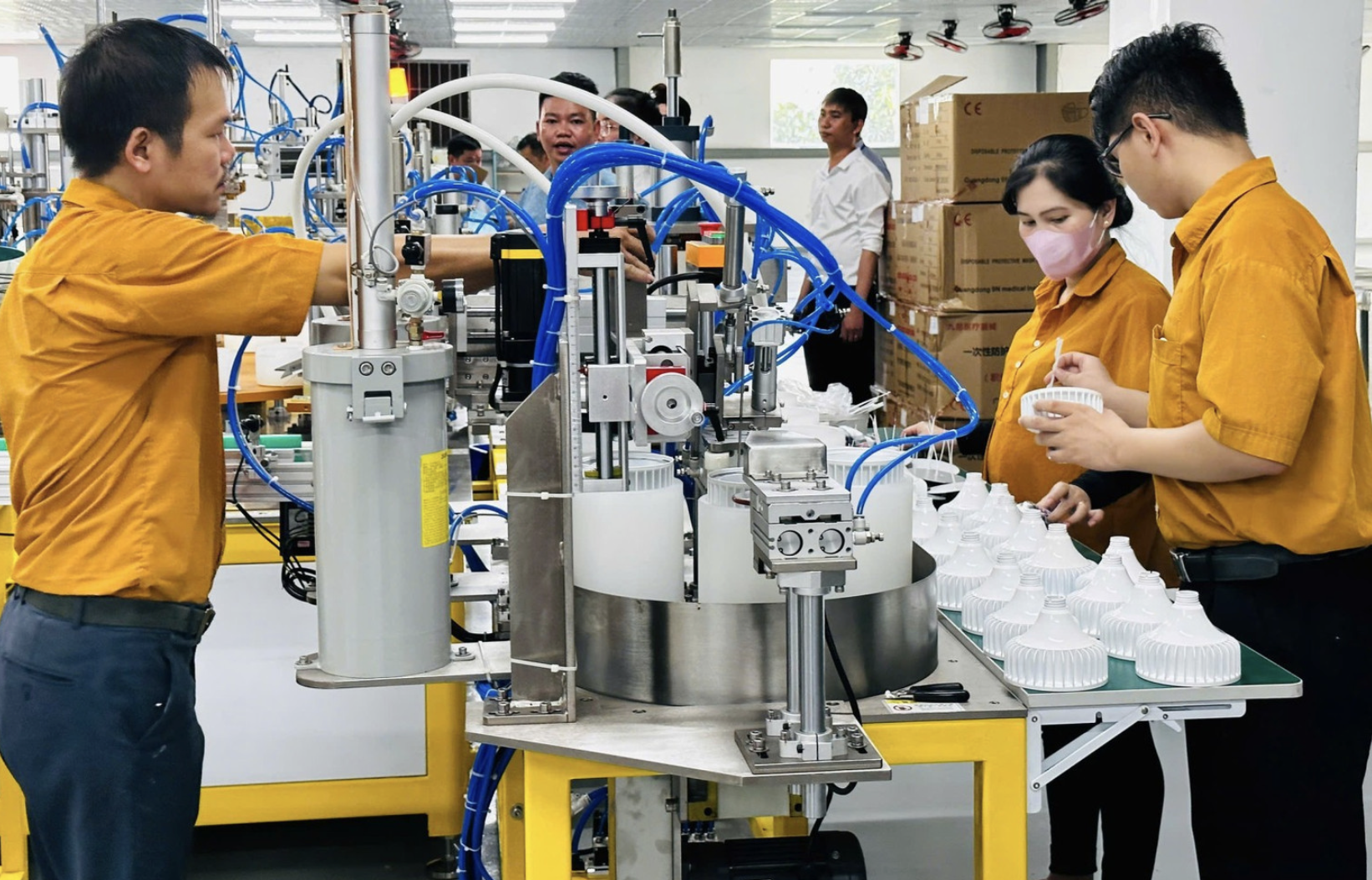 Từ một nhà máy FDI đến chuỗi nhà cung ứng: Cơ hội nào cho CNHT?